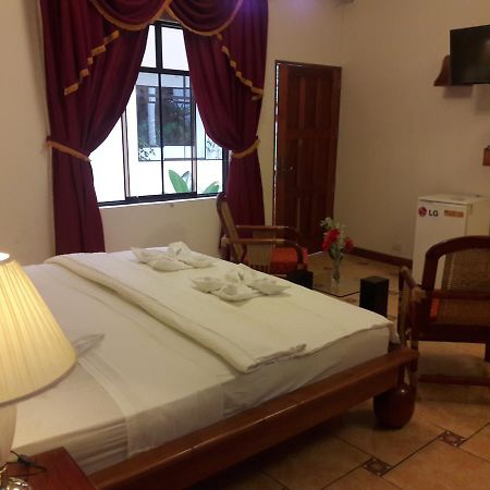 Amazon Green Hotel Iquitos Extérieur photo